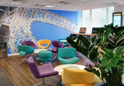 EC London 30+ common area